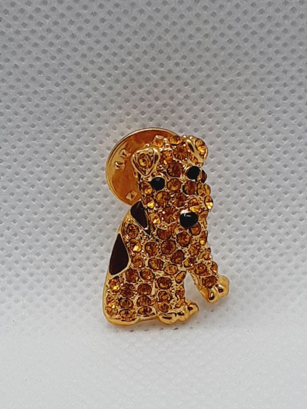 Best in Show ... NEW Airedale Dog Pin - Picture 2 of 8